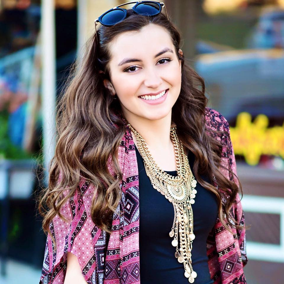 Antiqued Metal Drop Of A Fringe Necklace