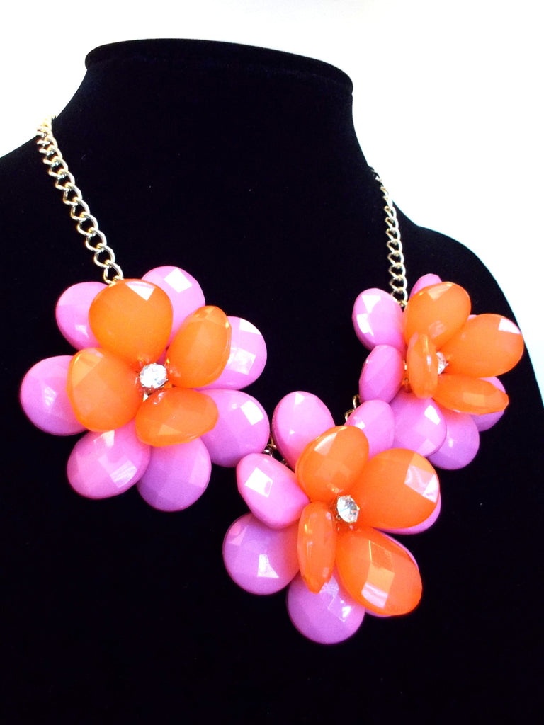 Colorblock Rosette Necklace