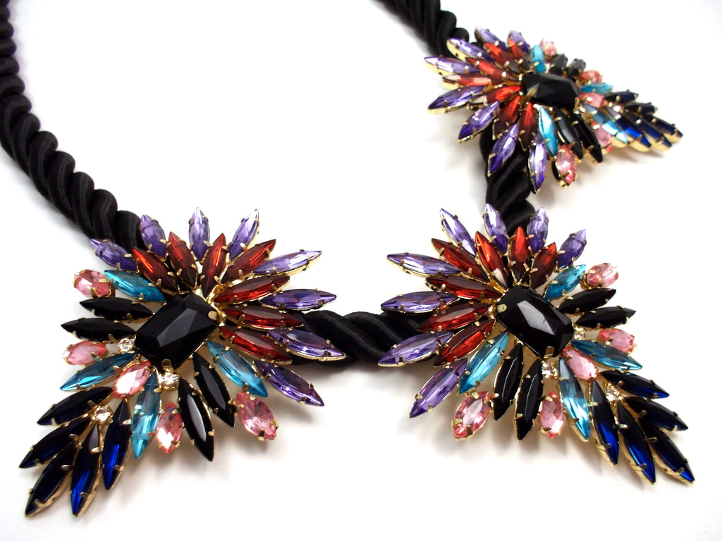 Three Pendant Rope Statement Necklace- Black