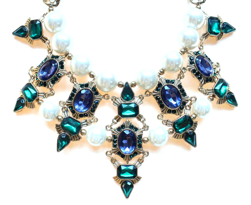 Luxe Chunky Pearl & Deco Jeweled Statement Necklace- Emerald & Sapphire