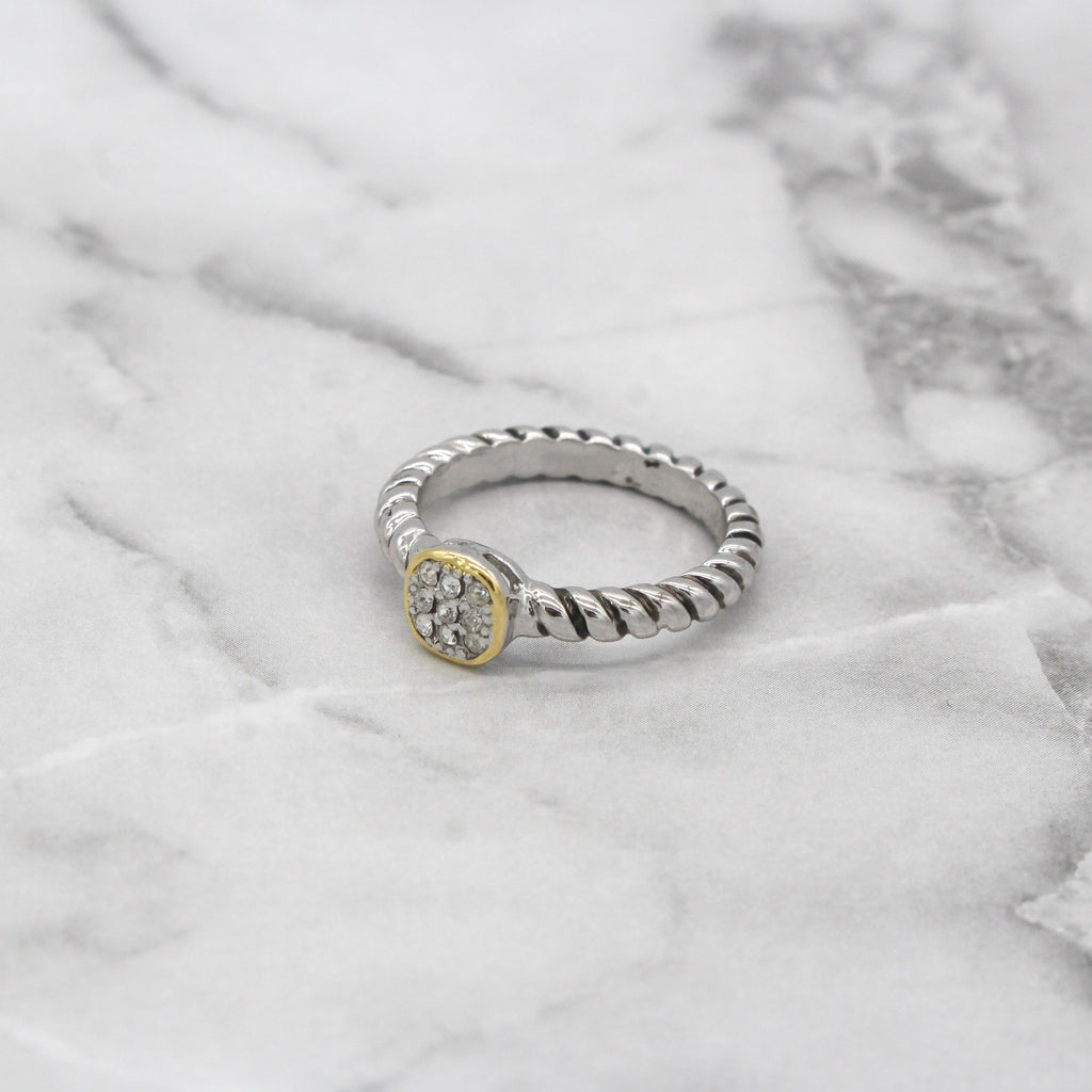 Sydney Delicate Ring- Pavé Stones