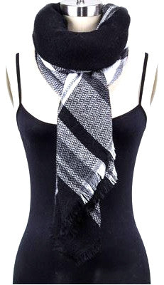 Mad For Plaid Blanket Scarf- Black & White