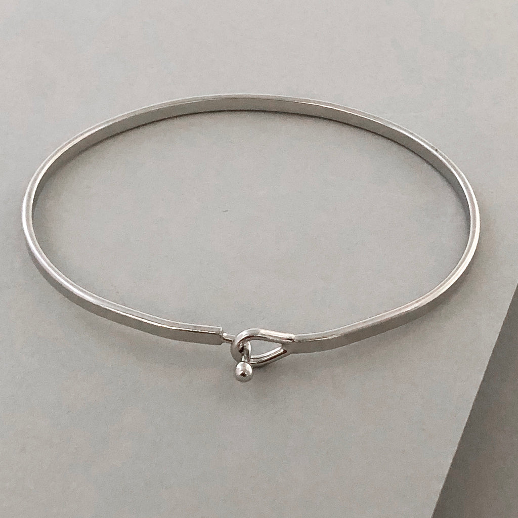 'Serenity Prayer' Dainty Bangle Bracelet-Silver
